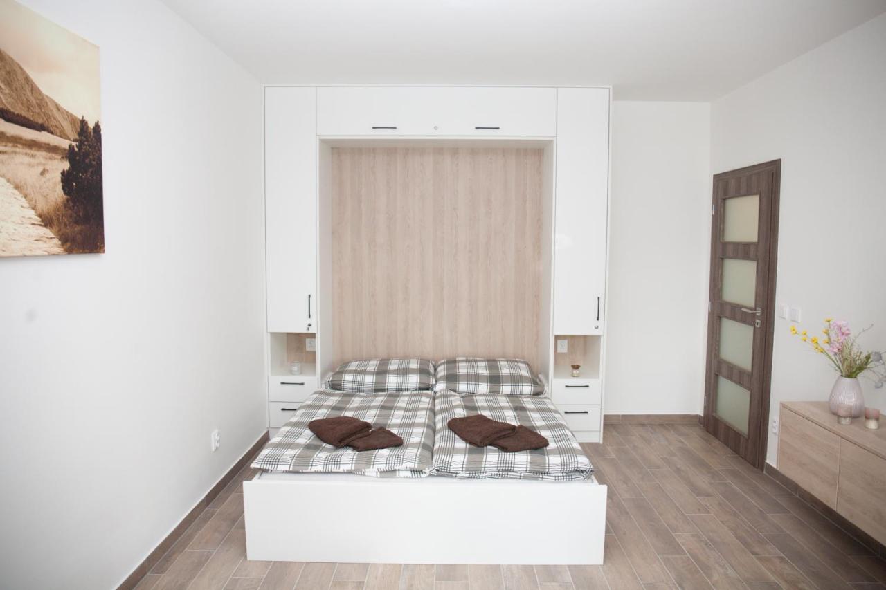 Apartman Horni Misecky J4 Luaran gambar