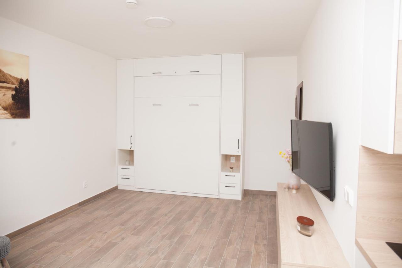 Apartman Horni Misecky J4 Luaran gambar
