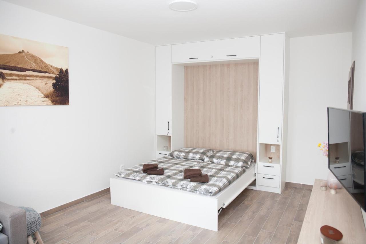 Apartman Horni Misecky J4 Luaran gambar